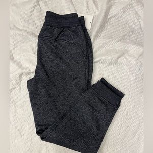 Lululemon Scuba Joggers (Spark)